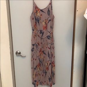 NWOT Lavender Pleated Dress a new day